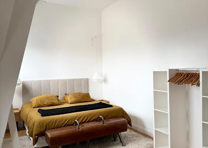 Marthe Nollet * Halluin